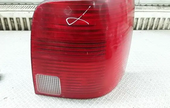 Volkswagen PASSAT B5 Rear/tail lights 3B9945112F