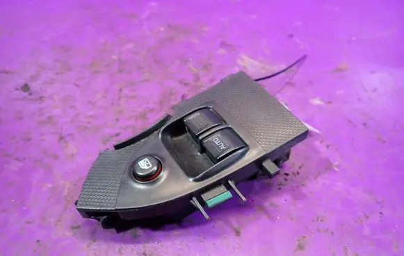 Honda Civic Quarter vent window switch 35750S5SG010M1