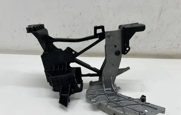 Mercedes-Benz E W213 Side radiator support slam panel A2536210700 A2136206500