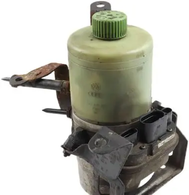 Volkswagen Polo IV 9N3 Power steering pump 6Q0423371