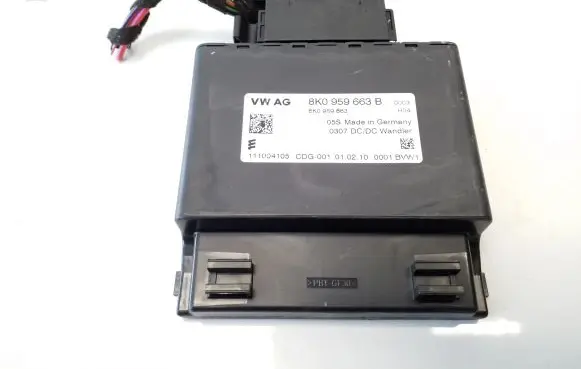 Audi Q5 SQ5 Power management control unit 8K0959663B