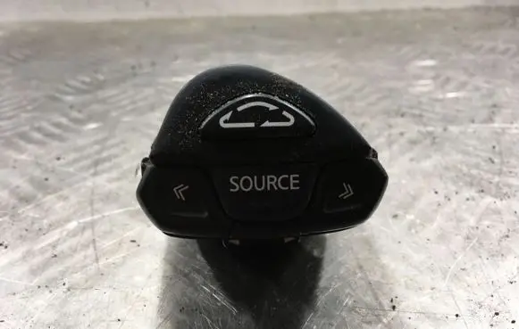 Nissan X-Trail T30 Multifunctional control switch/knob 25552EQ300 C8FN15 15Z5RA