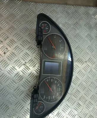 Audi A4 S4 B6 8E 8H Speedometer (instrument cluster) 0263626045 8E0920900M 514718192