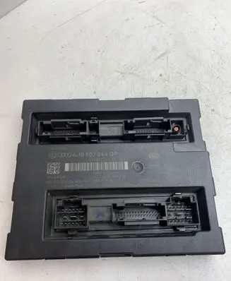 Audi A6 C7 Comfort/convenience module 4H0907064DP