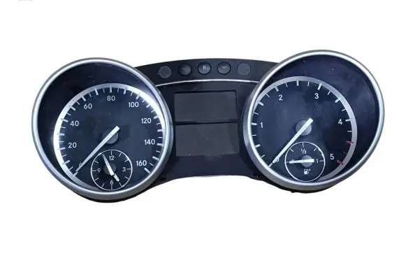 Mercedes-Benz GL X164 Speedometer (instrument cluster) A1649008400 A2C53361687