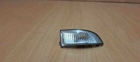 Renault Laguna III Mirror indicator light 261600001R 263028