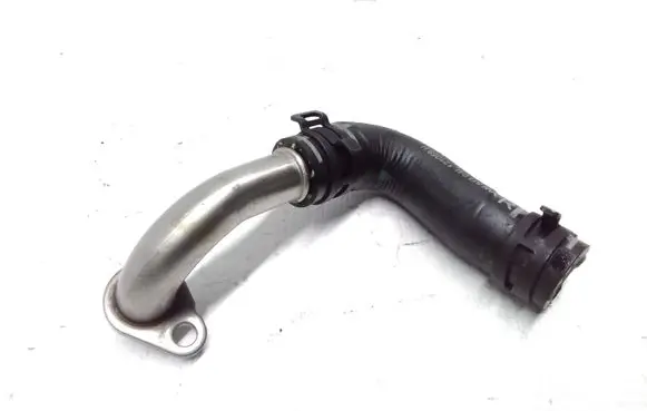 Volkswagen Tiguan Engine coolant pipe/hose 04L121058H