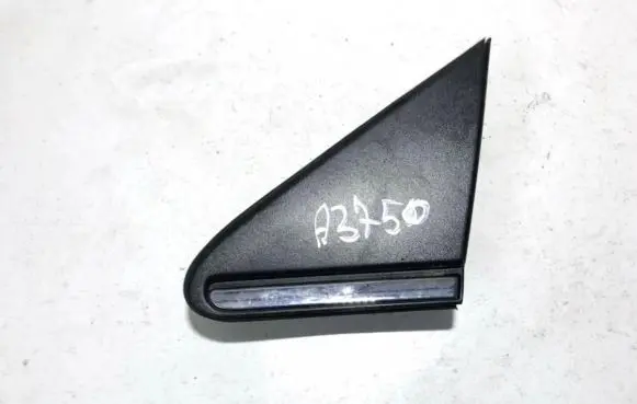 Toyota Avensis T250 Other front door trim element x4009929