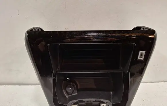 Peugeot 2008 II Glove box 9852884880