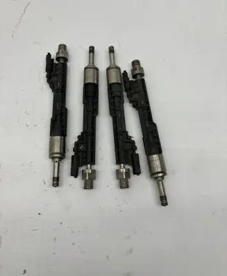 Fuel injectors set