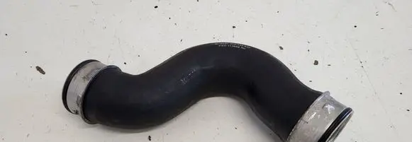 Volkswagen PASSAT B6 Intercooler hose/pipe 3C0145832