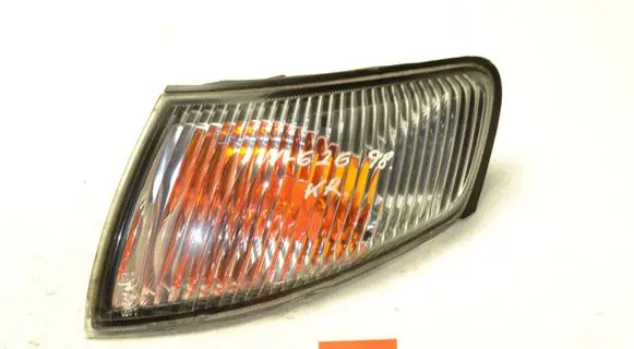 Mazda 626 Front indicator light 21061822