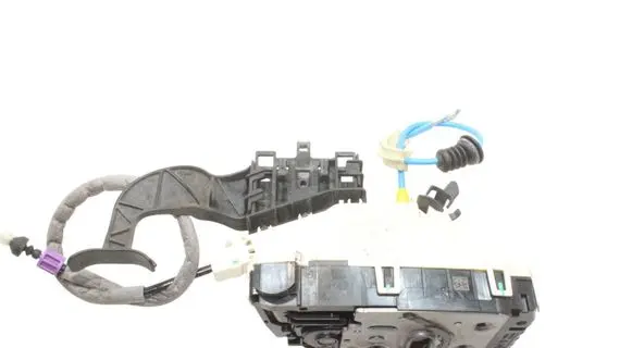 Mercedes-Benz B W246 W242 Coupe door lock (next to the handle) A1667200735