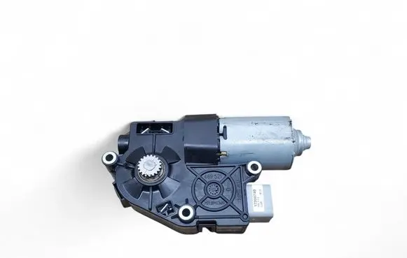 Mercedes-Benz E A207 Sunroof motor/actuator A2128200008