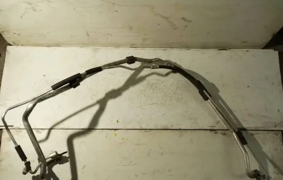 Opel Vectra C Air conditioning (A/C) pipe/hose 24454093