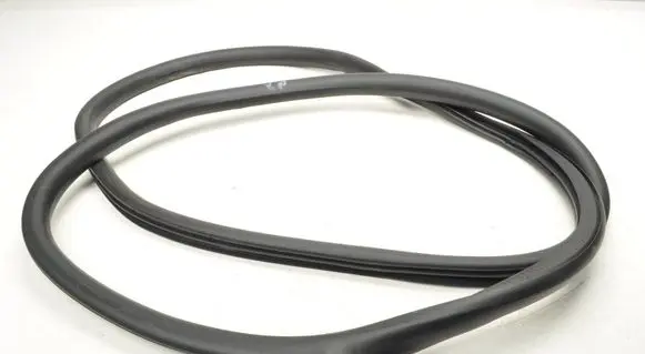 Ford Explorer Front door rubber seal R2KBR20708A