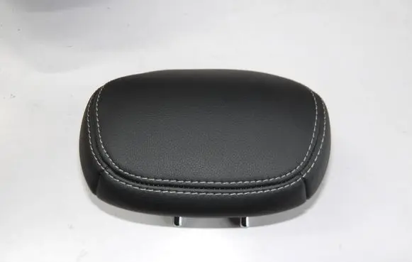 Opel Grandland X Rear seat headrest 