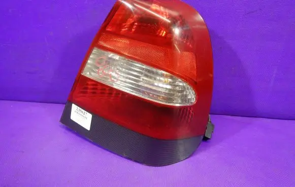 Chevrolet Nubira Rear/tail lights 0311001420