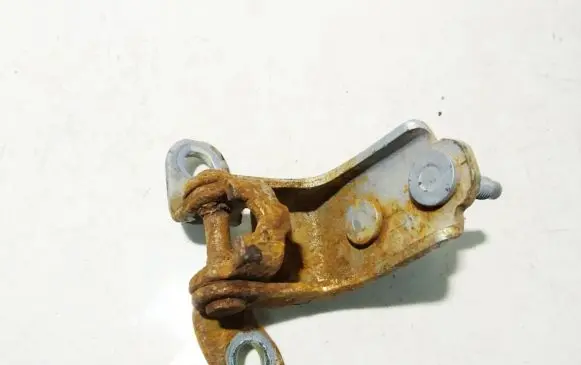Honda Accord Rear door lower hinge