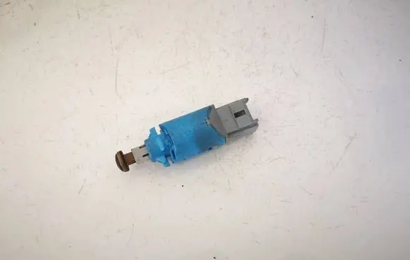 Renault Scenic II - Grand scenic II Brake pedal sensor switch 8200168239