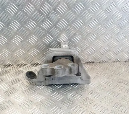 Chevrolet Malibu Engine mount bracket AZ13227717 13227717