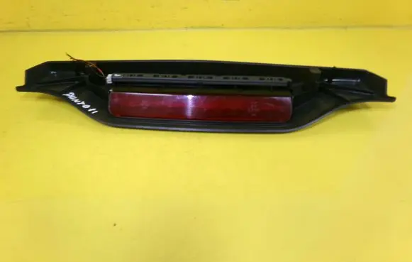 Fiat Punto (188) Third/center stoplight 0331000