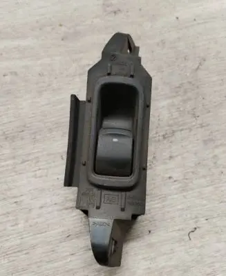 Subaru Legacy Electric window control switch 94263