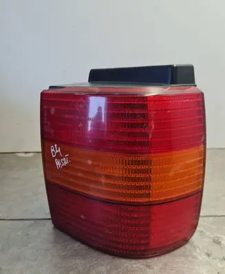 Volkswagen PASSAT B4 Rear/tail lights 3A9945112