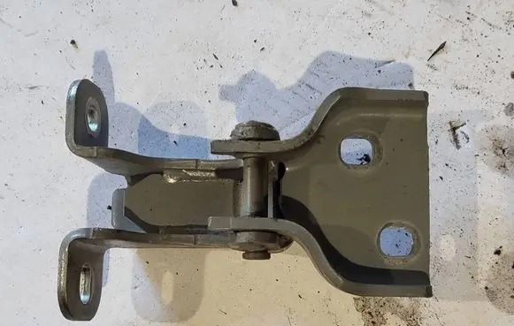 Renault Trafic III (X82) Front door upper hinge 804005400R 93450652