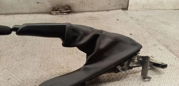 BMW 1 E81 E87 Handbrake/parking brake lever assembly 