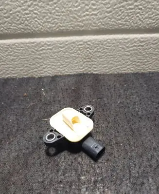 Porsche Macan (95B) Airbag deployment crash/impact sensor 4H0955557A