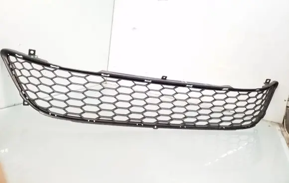Honda Civic Front bumper lower grill 71106SMGE500