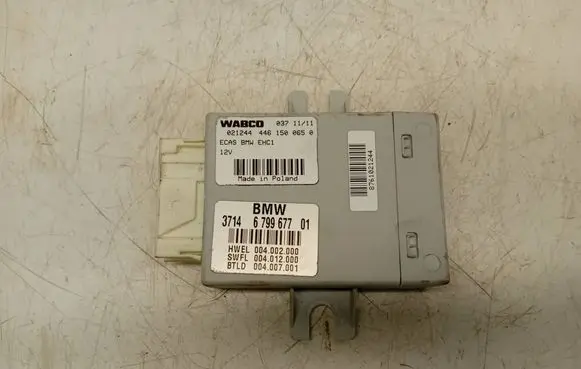 BMW 5 F10 F11 Air suspension control unit module (rear) 4461500650 6799677 004007001