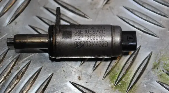 Audi Q5 SQ5 Camshaft vanos timing valve 06E103697G