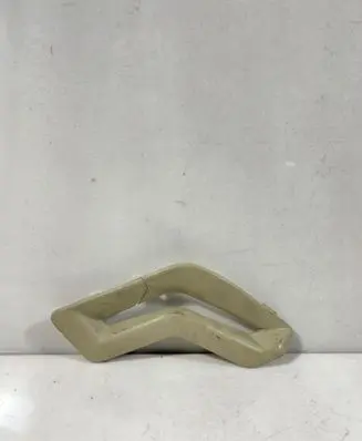 Volvo XC90 Seat belt trim 13550
