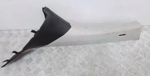 BMW i3 (A) pillar trim 7275667