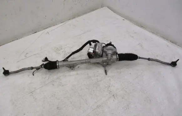 Peugeot 208 Steering rack 6820000190