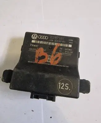 Volkswagen Golf VI Gateway control module 3C0907530E