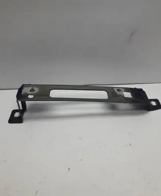 Renault Kadjar Fender mounting bracket 42884R