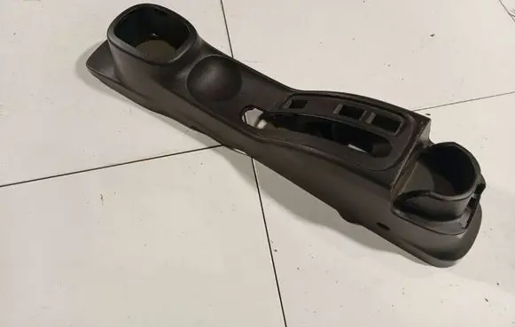 Nissan Micra Center console