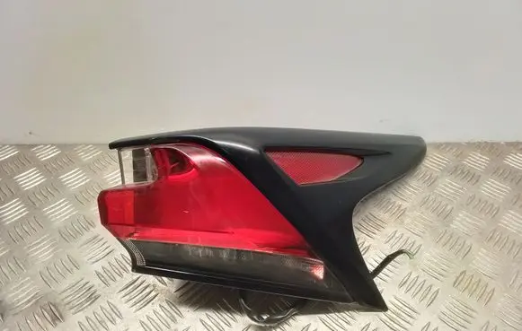 Lexus NX Rear/tail lights