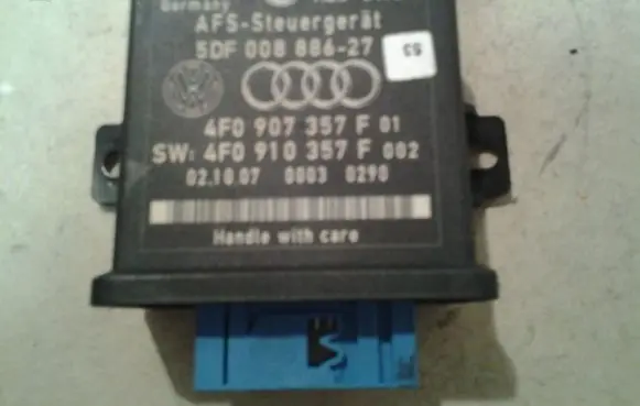 Audi A8 S8 D3 4E Light module LCM 4F0907357F 4F0910357F
