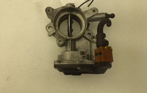 Opel Insignia A Throttle valve 50569200