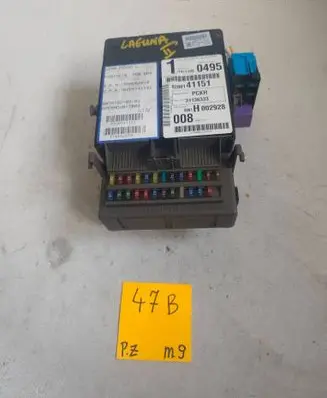 Renault Laguna II Fuse module 8200141151