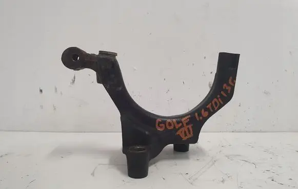 Audi A3 S3 A3 Sportback 8P Engine mount bracket 04L425