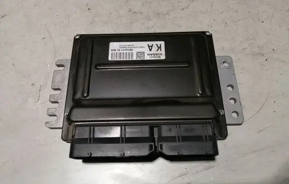 Nissan Almera Tino Engine control unit/module MEC32411