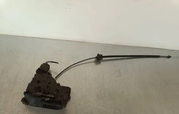 Volkswagen Sharan Rear door lock A048315 7N0839016K 911007110