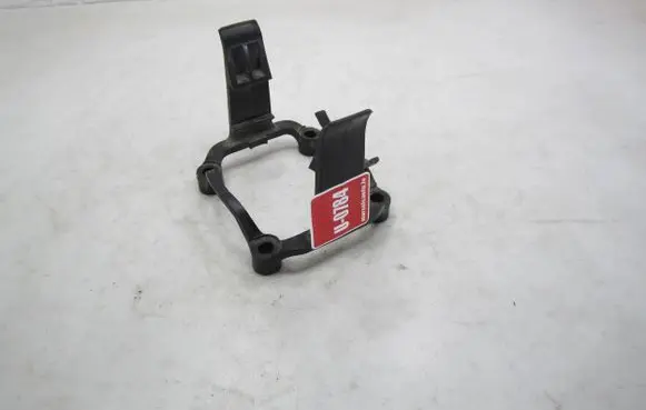 Volkswagen Golf VII Other engine bay part 03F145853A