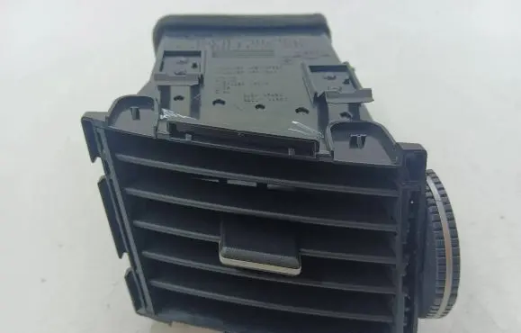 Dashboard side air vent grill/cover trim
