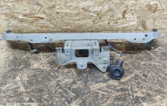 Nissan Tiida C11 Radiator support slam panel